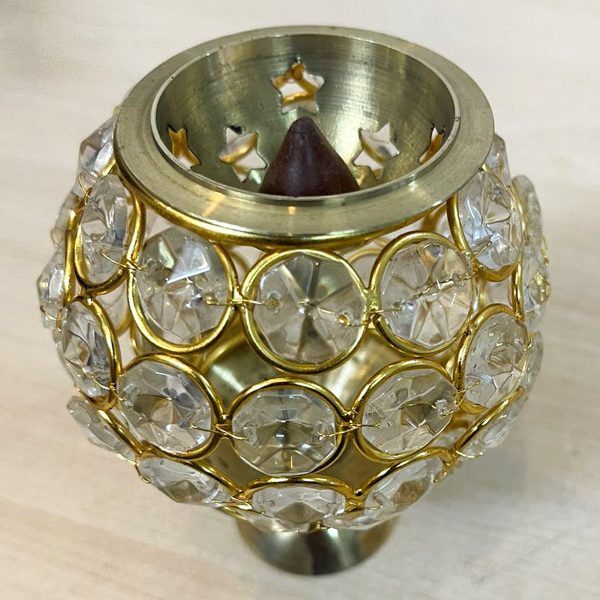 Brass Matki Akhand Crystal